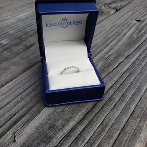 White Gold Infinity Diamond Wedding Band